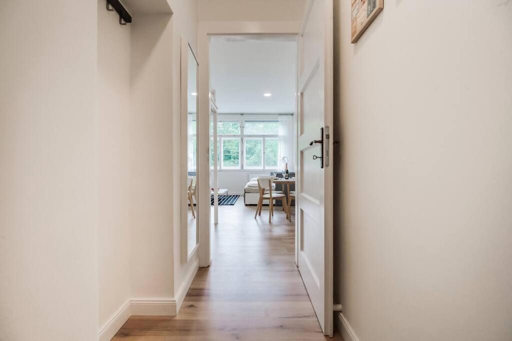 Studio Mala Strana - Prague Historical Center Экстерьер фото