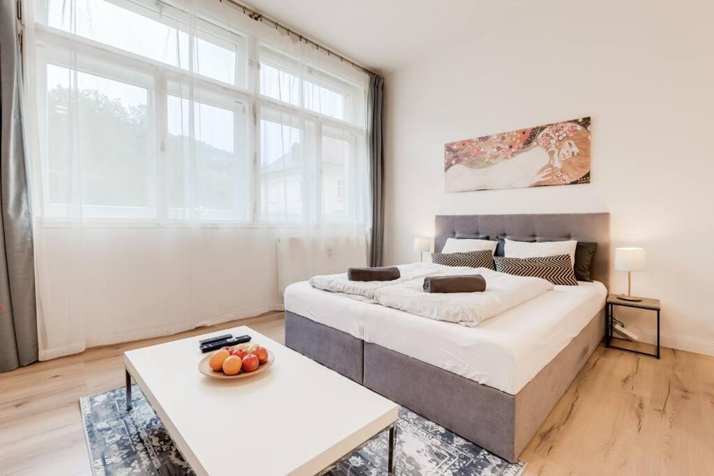 Studio Mala Strana - Prague Historical Center Экстерьер фото